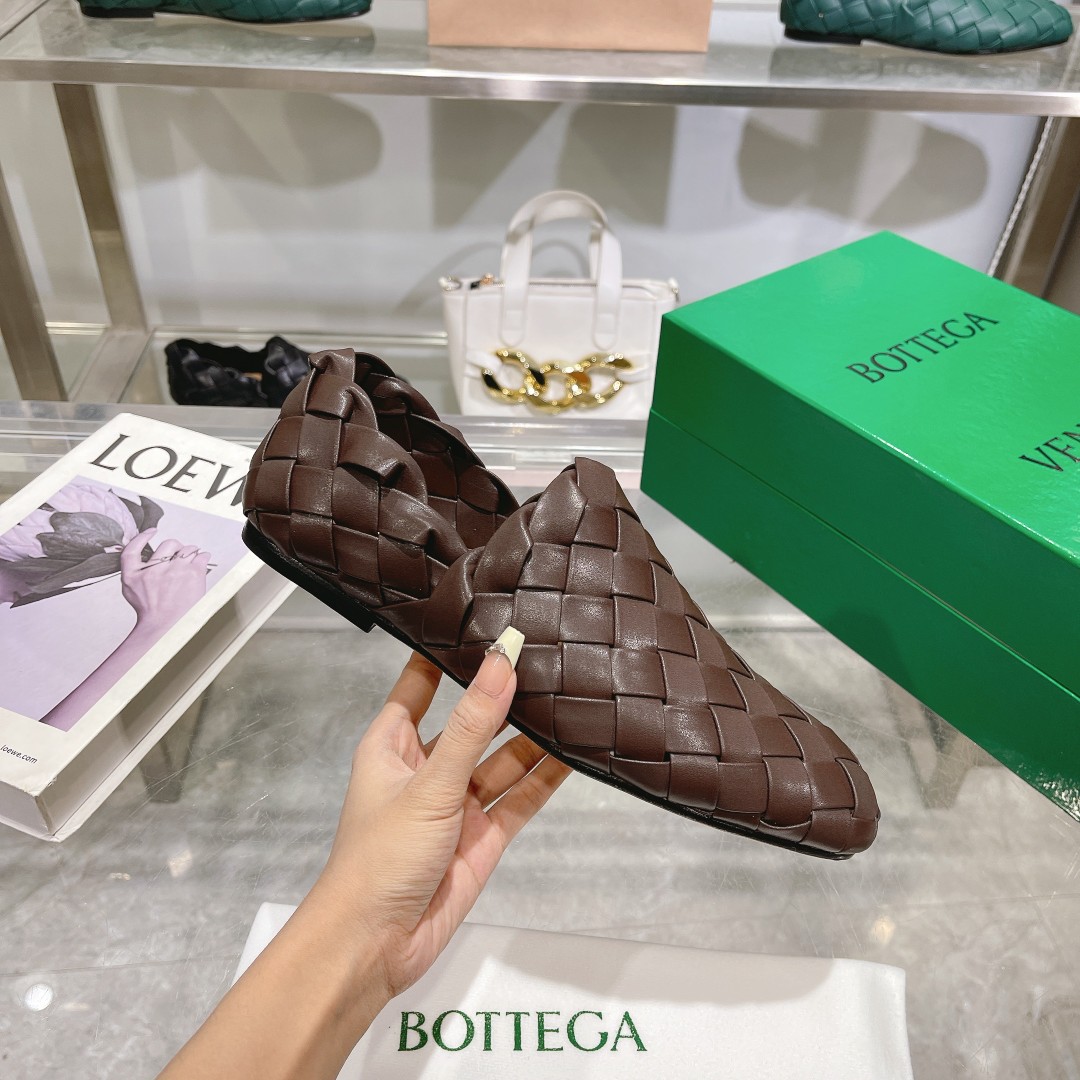 Womens shoes collection