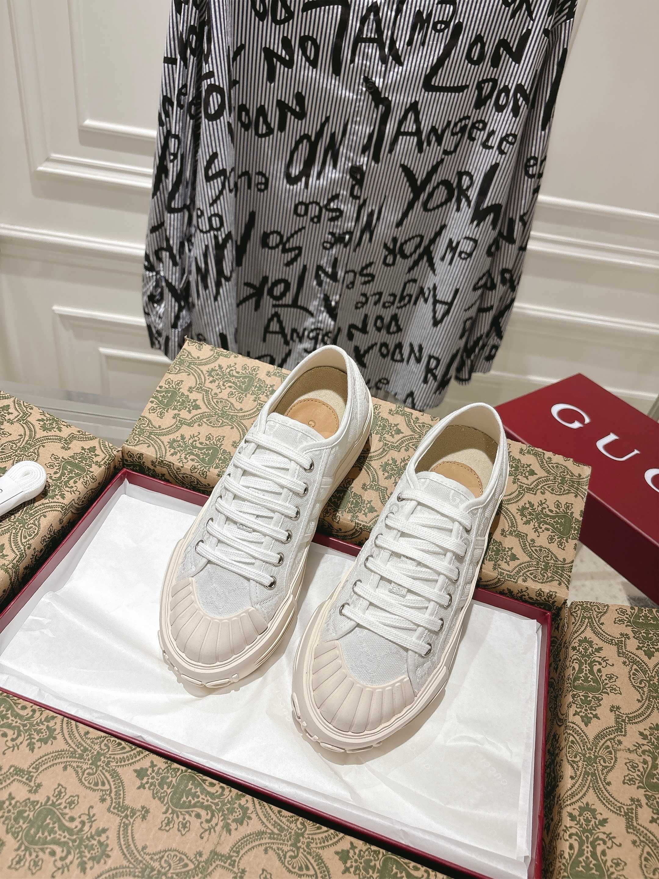 GucciShoes