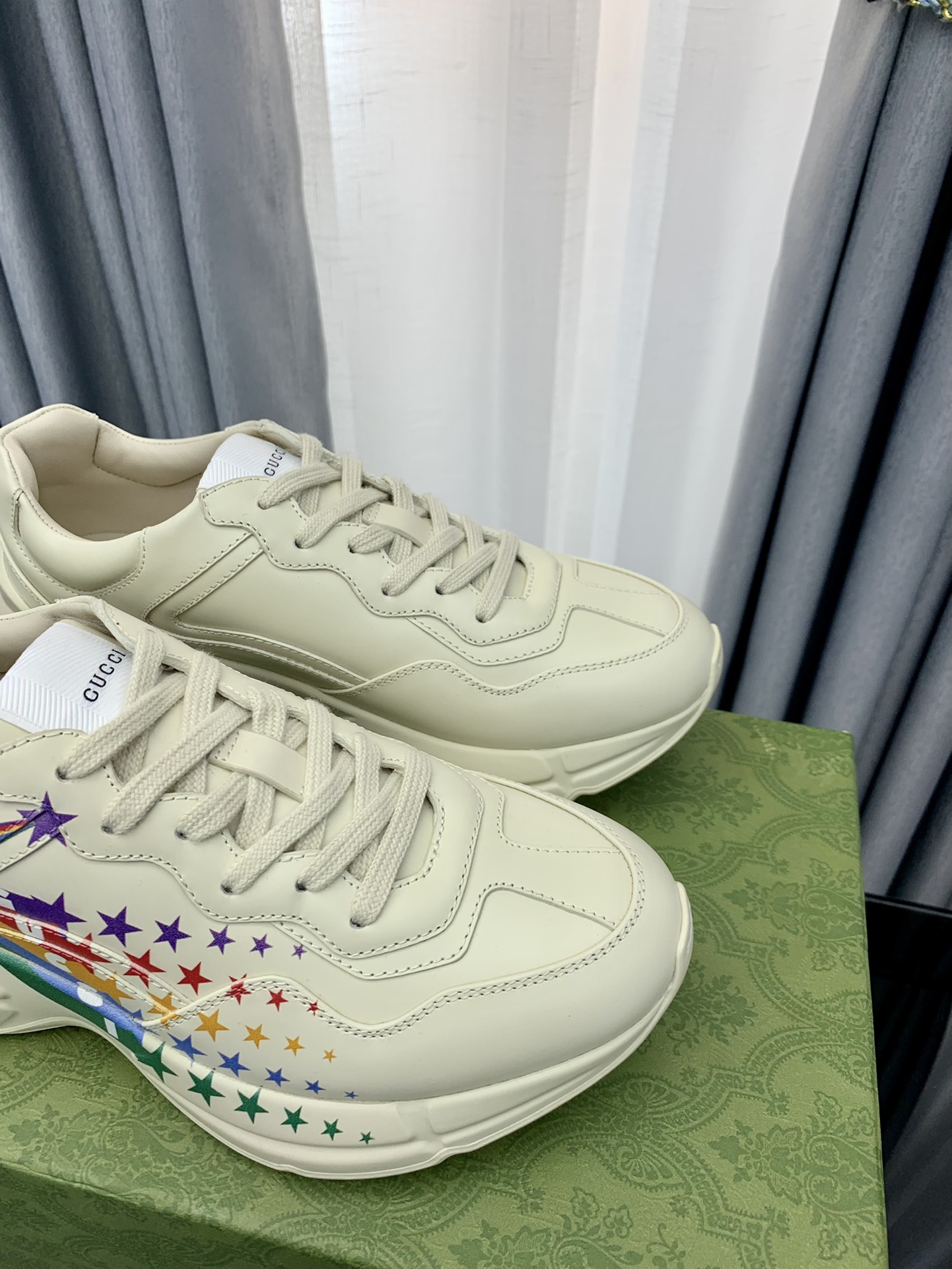 Womens shoes collection