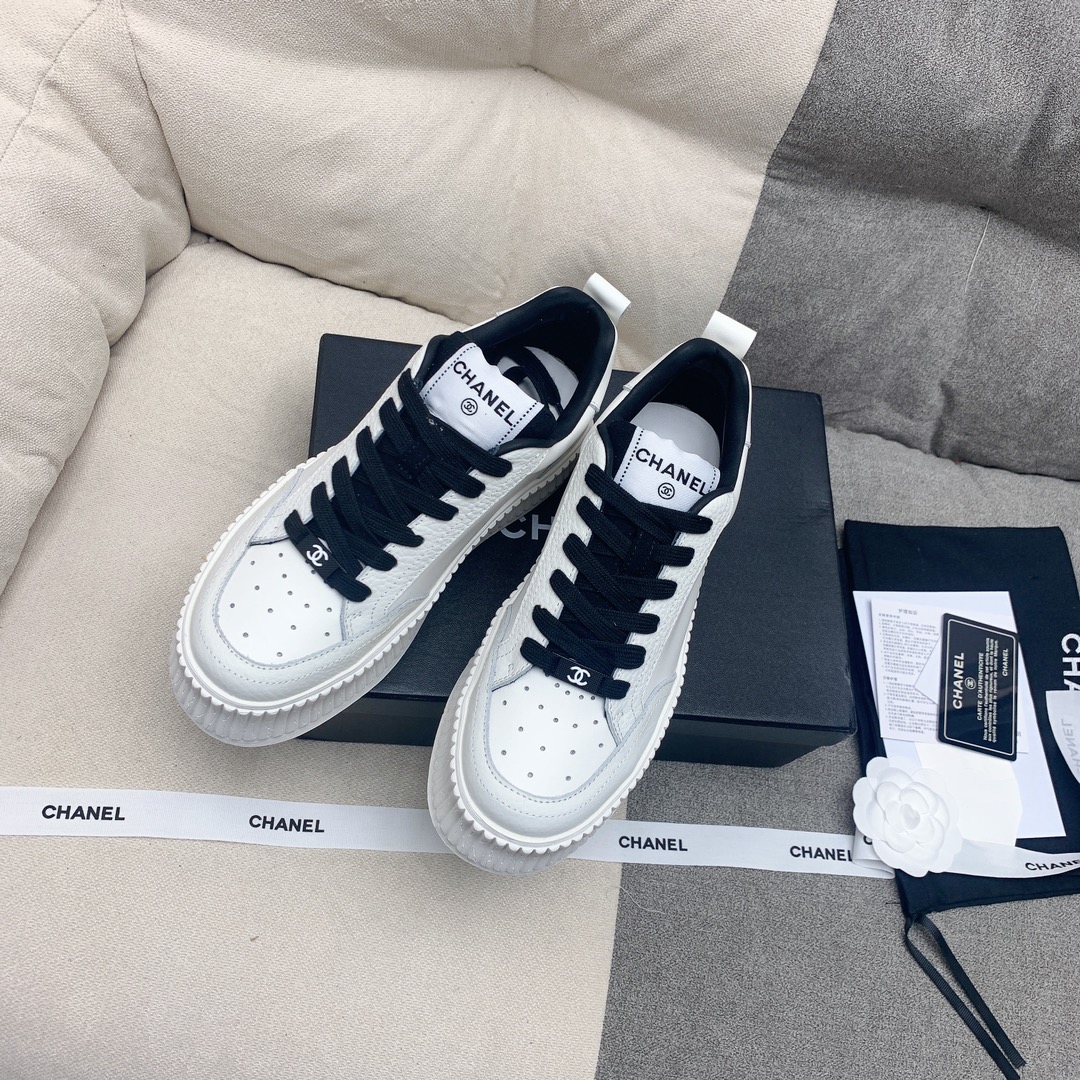 Womens shoes collection