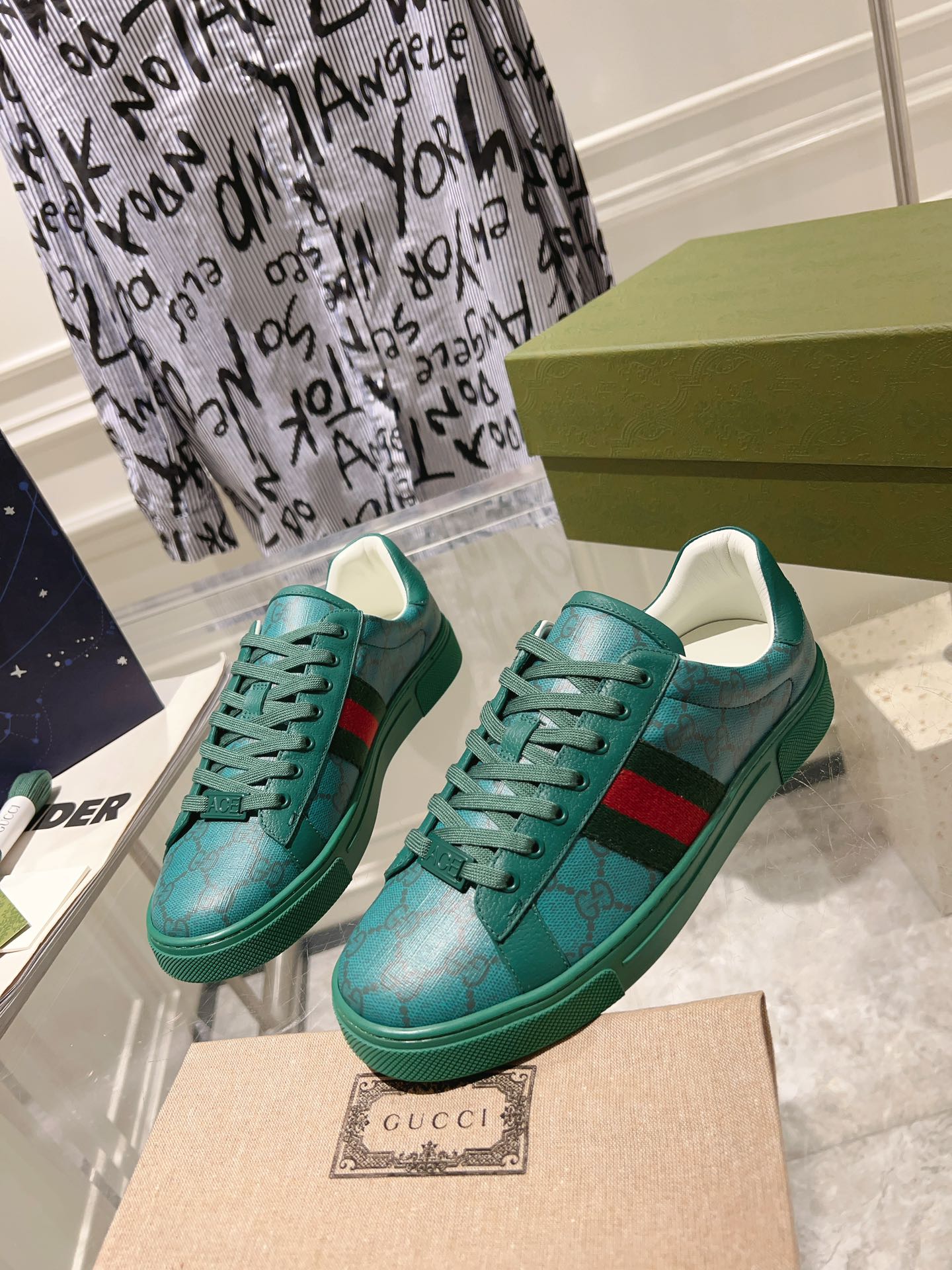GucciShoes