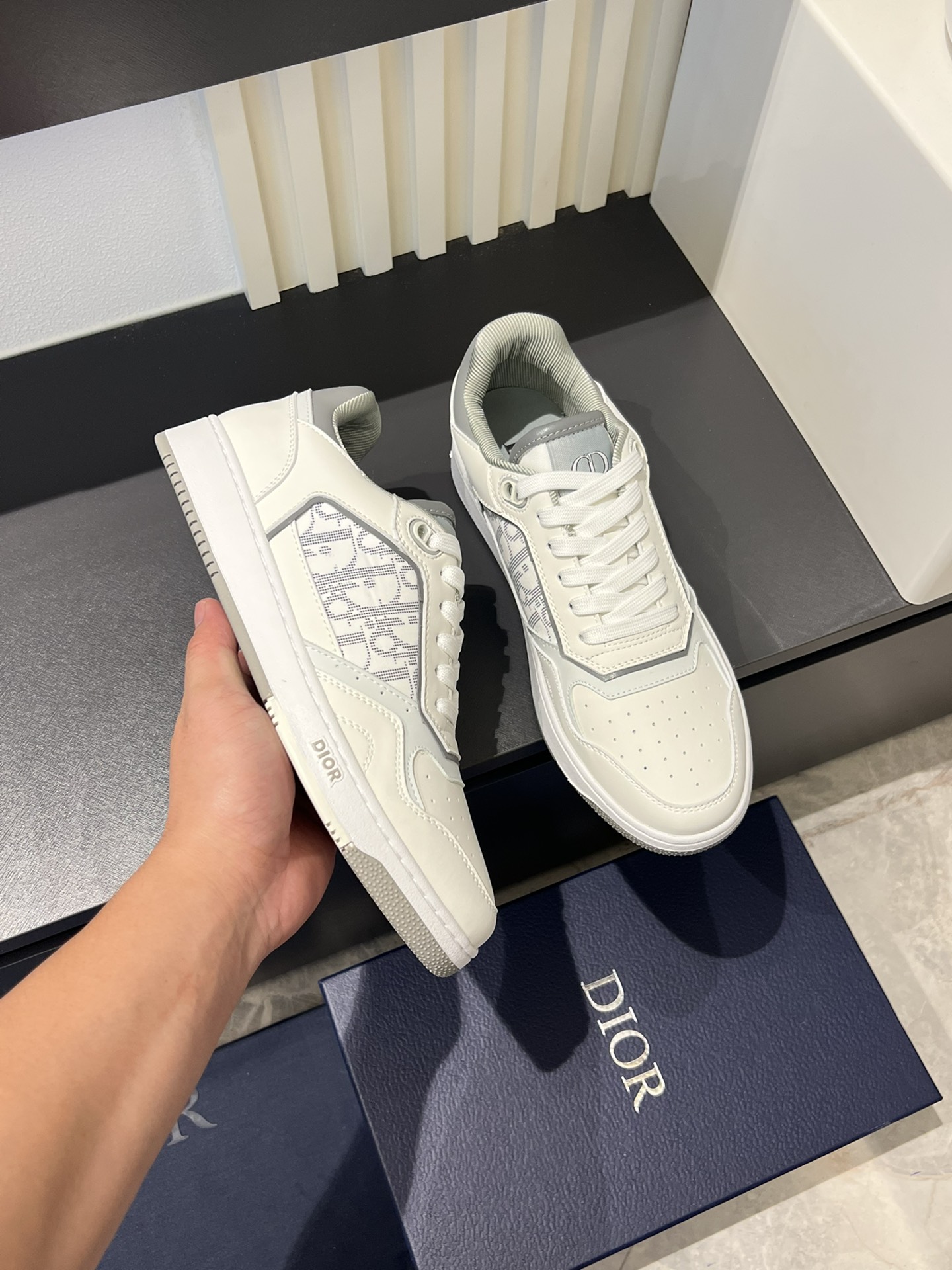 DiorSHOES