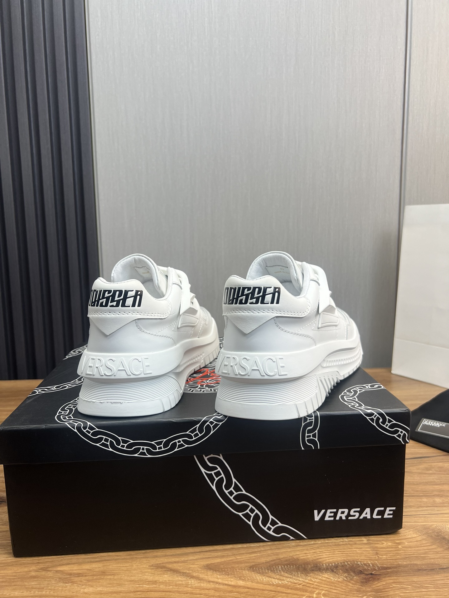 VersaceSHOES