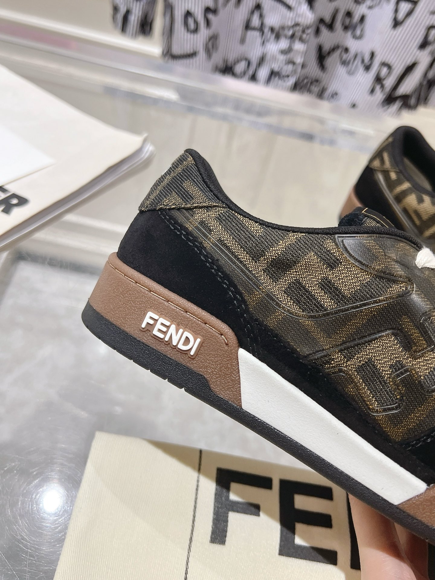 FendiSHOES