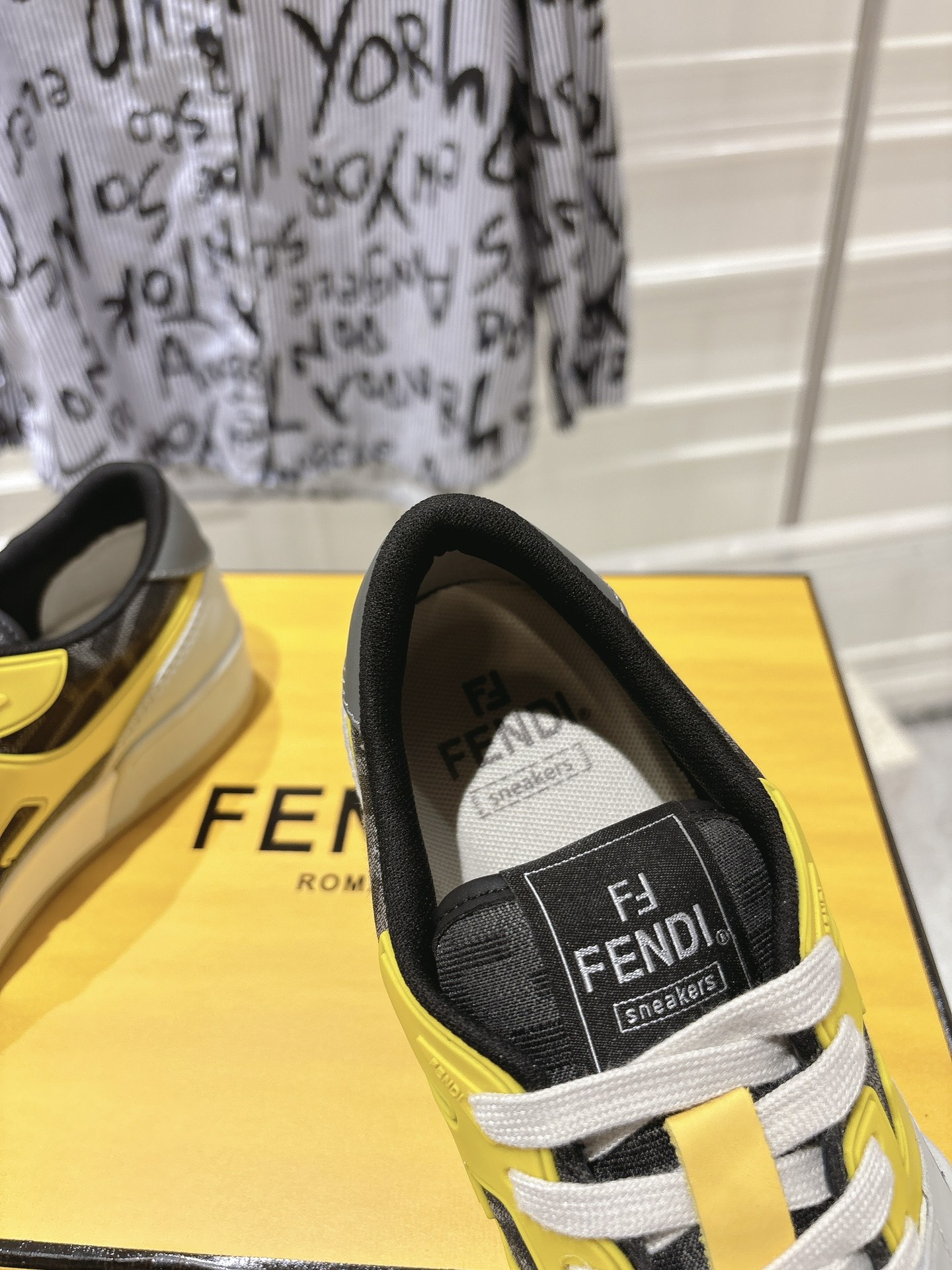 FendiSHOES