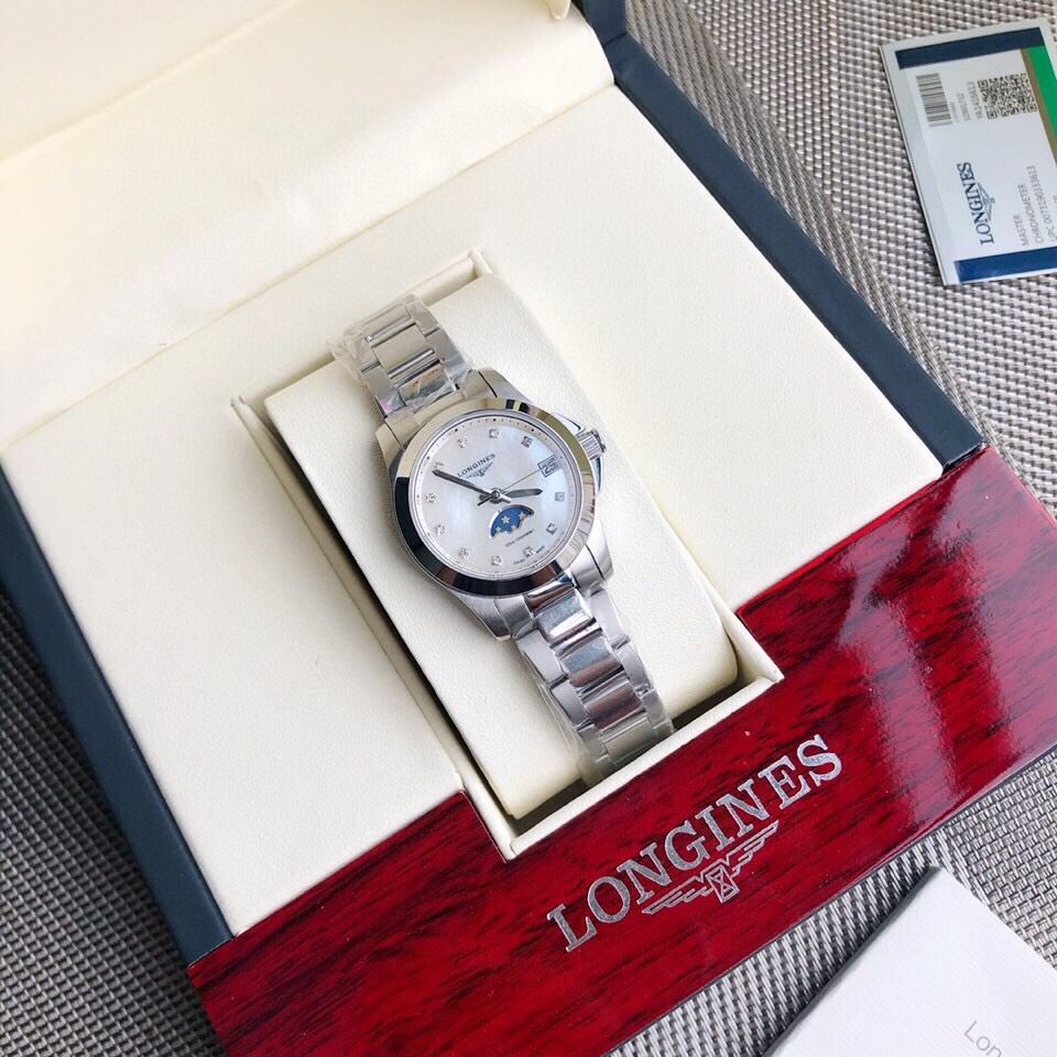 LONGINES
