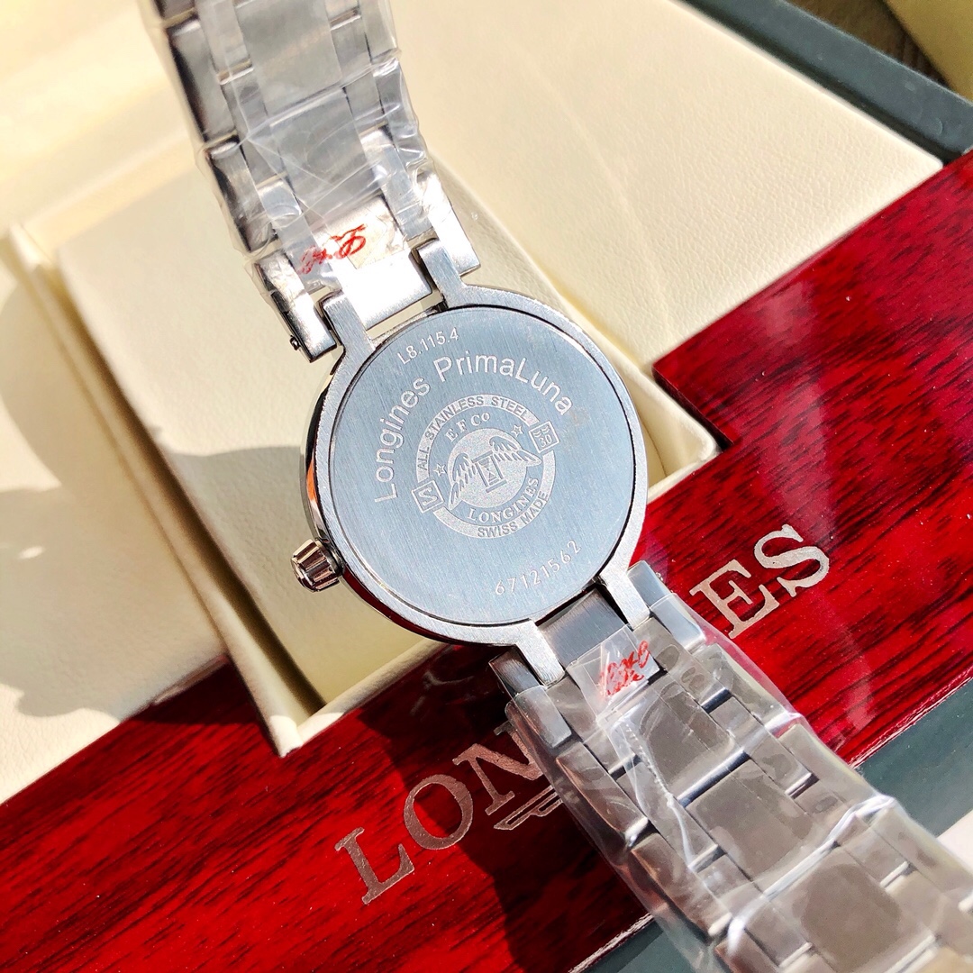 LONGINES