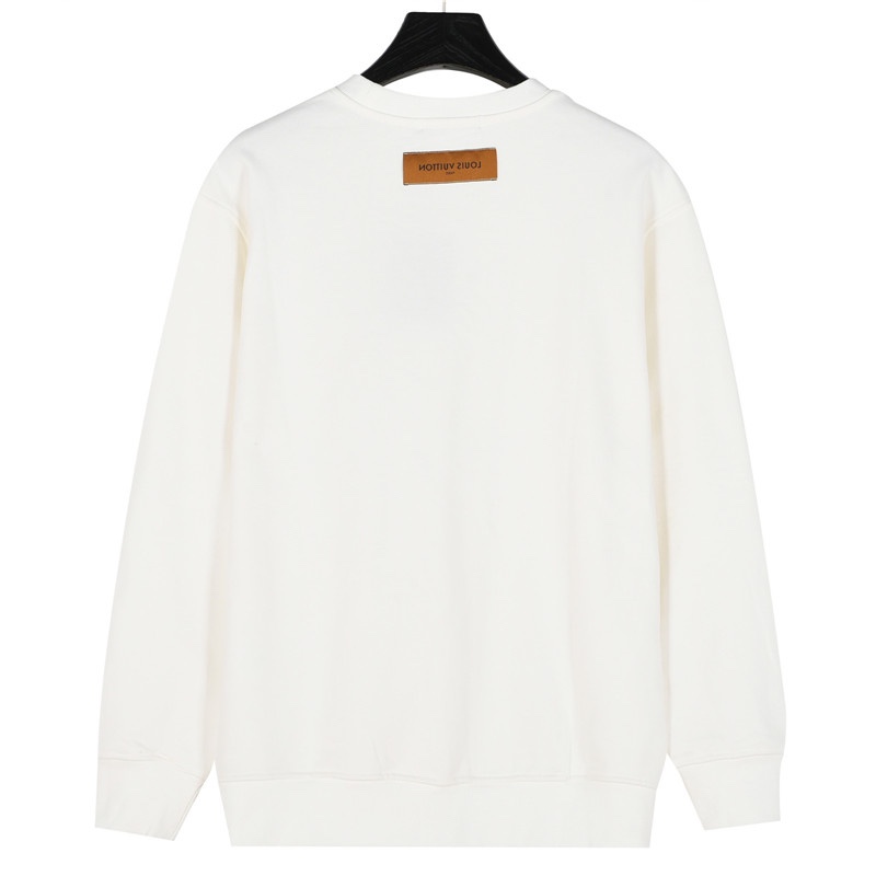 Hoodies & Sweatshirts