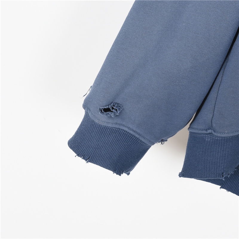 Hoodies & Sweatshirts