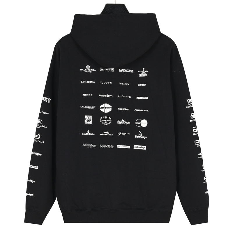 Hoodies & Sweatshirts